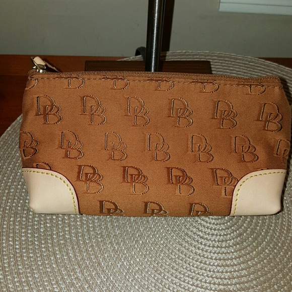 Dooney & Bourke Handbags - Dooney & Bourke